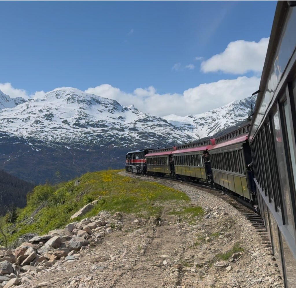 화이트 패스 & 유콘 루트 철도(White Pass Scenic Railway)